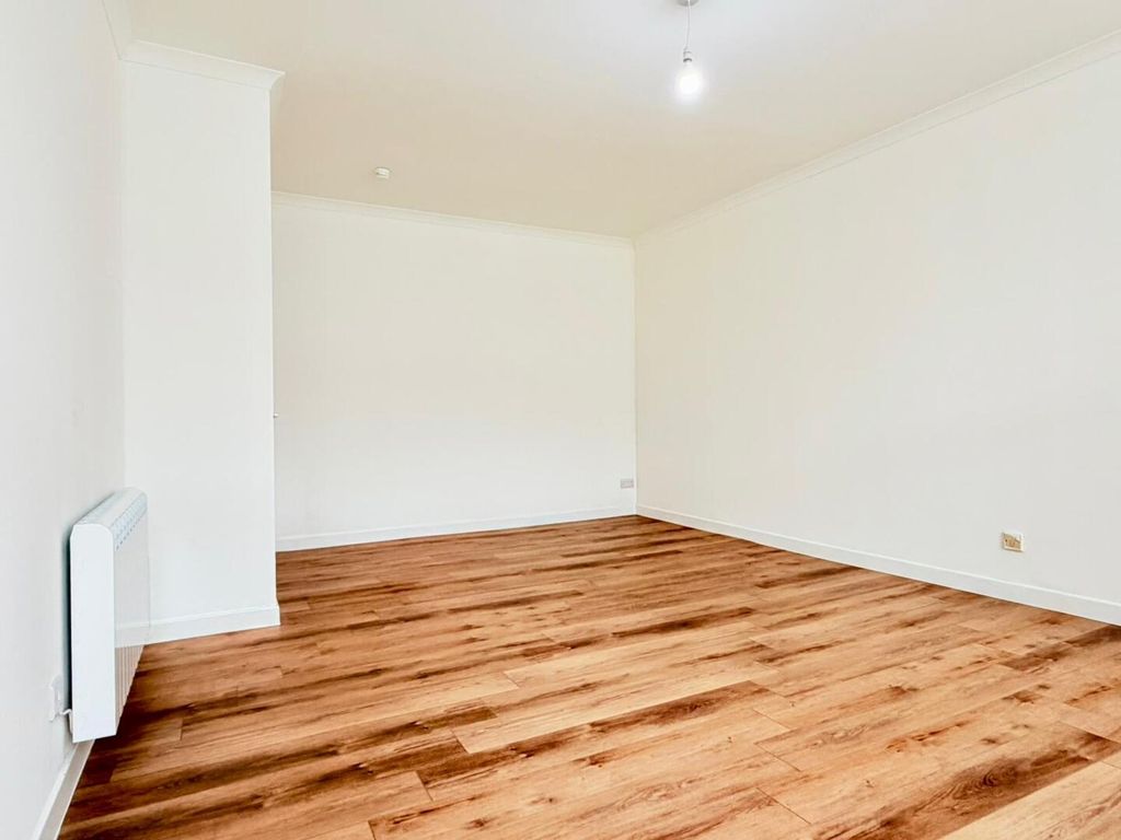 Additional image 4 of 2 bed flat to rentHigh Street, Perth PH1