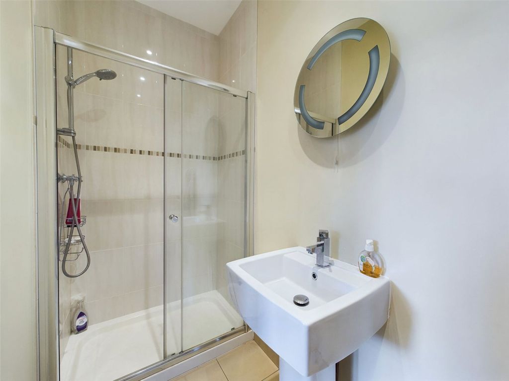 Additional image 14 of 3 bed flat to rentShrubbery Avenue, Weston-Super-Mare, North Somerset BS23