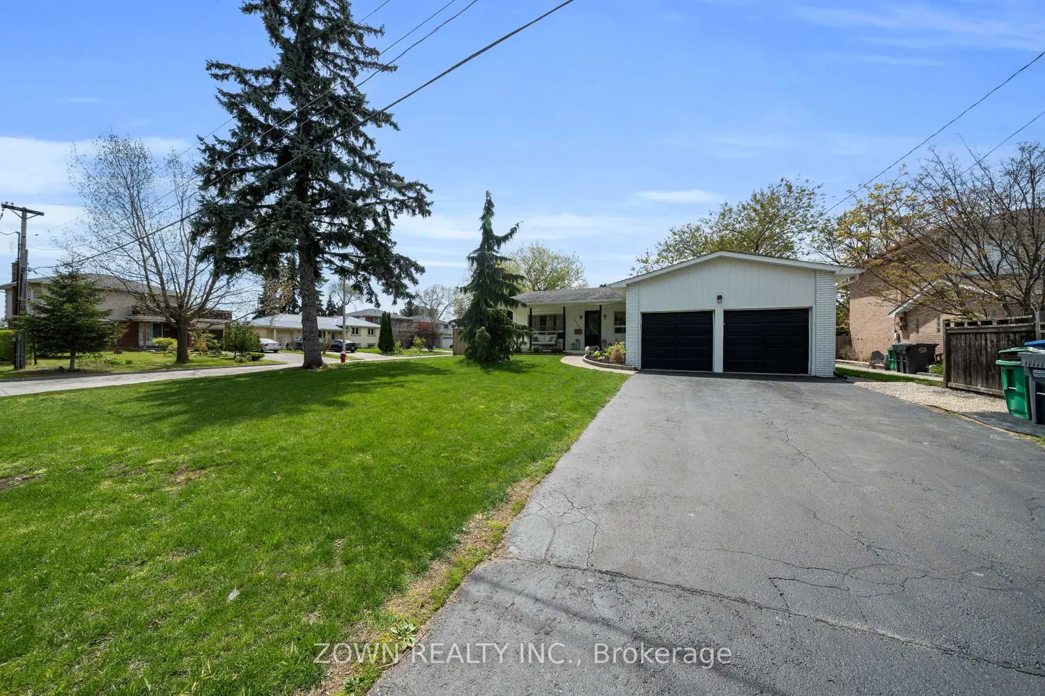 2330 Edenhurst Drive photo 2