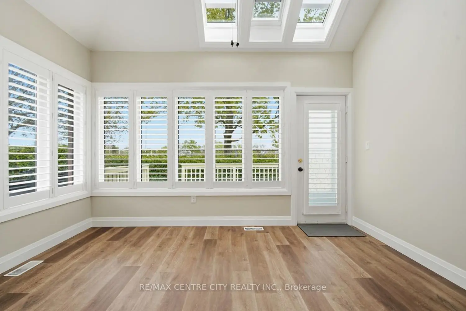 Additional image 9 of 22 Ilderbrook Circle