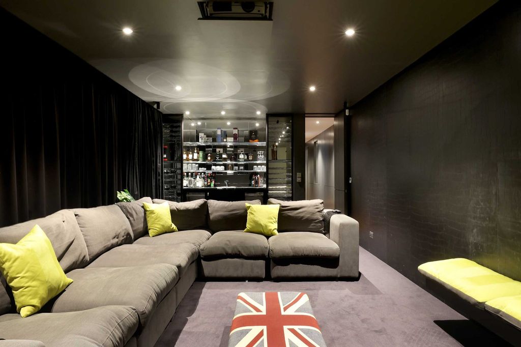 Additional image 10 of 4 bed detached house to rentChanner Drive, Penn, Buckinghamshire HP10