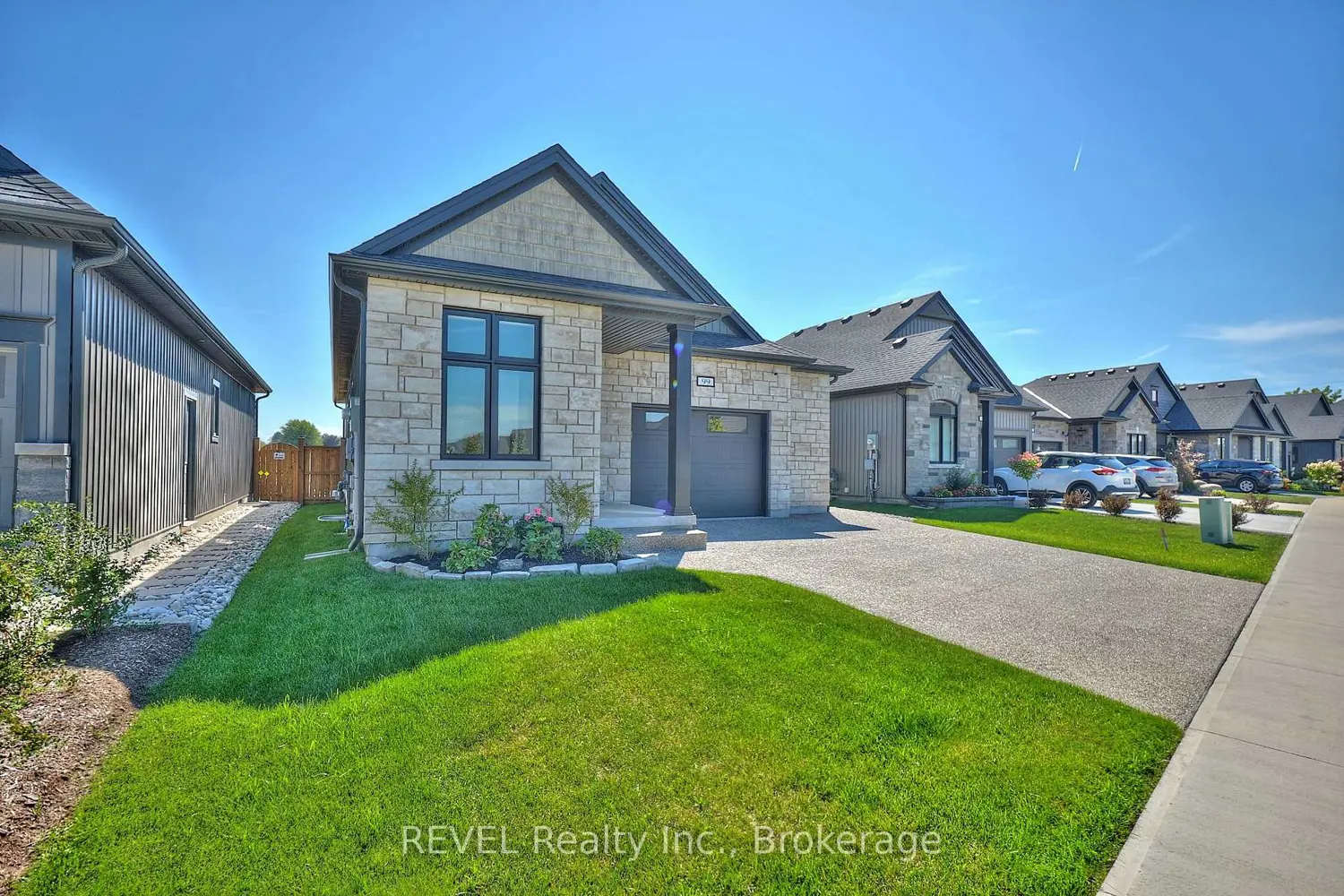 99 Homestead Drive photo 2