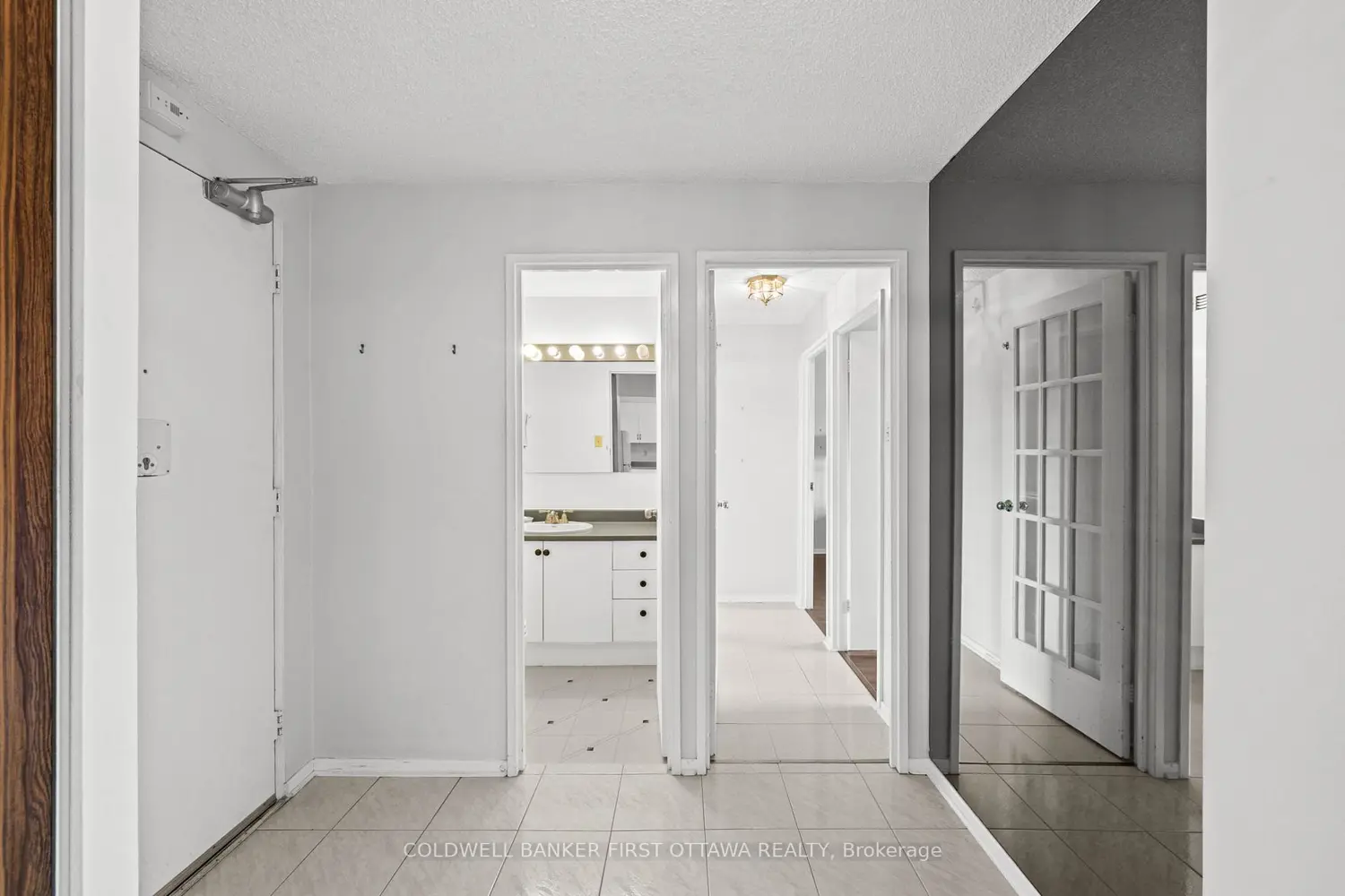 Additional image 6 of 1100 Ambleside Drive 411