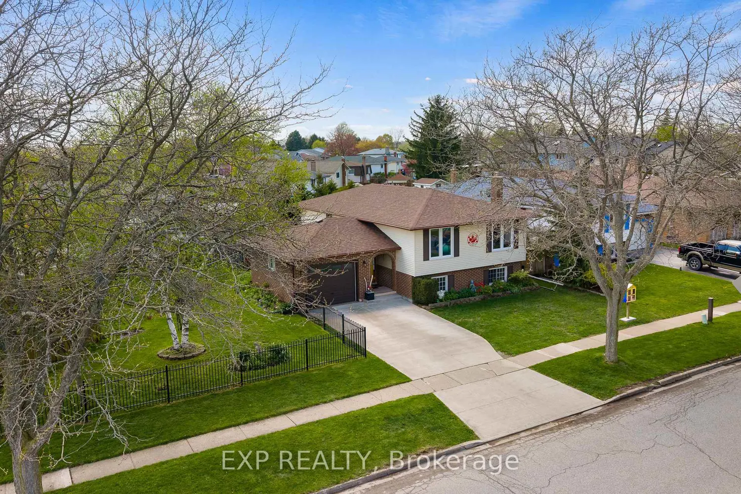 Additional image 3 of 2881 Olden Avenue