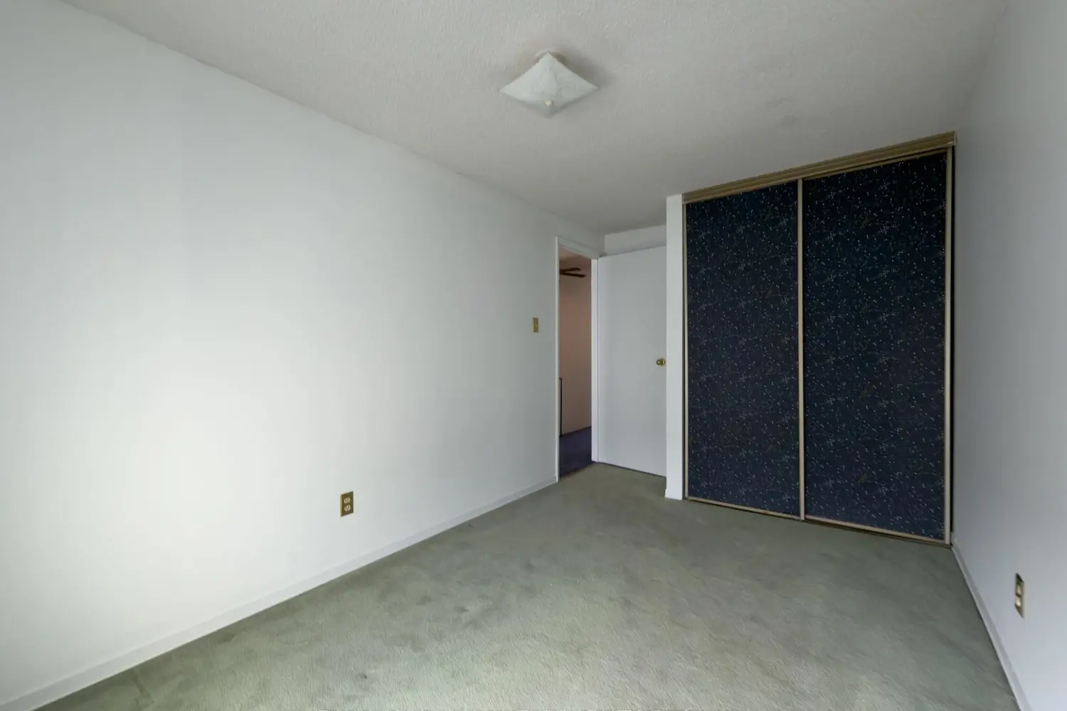 Additional image 19 of 6860 Glen Erin Drive 33