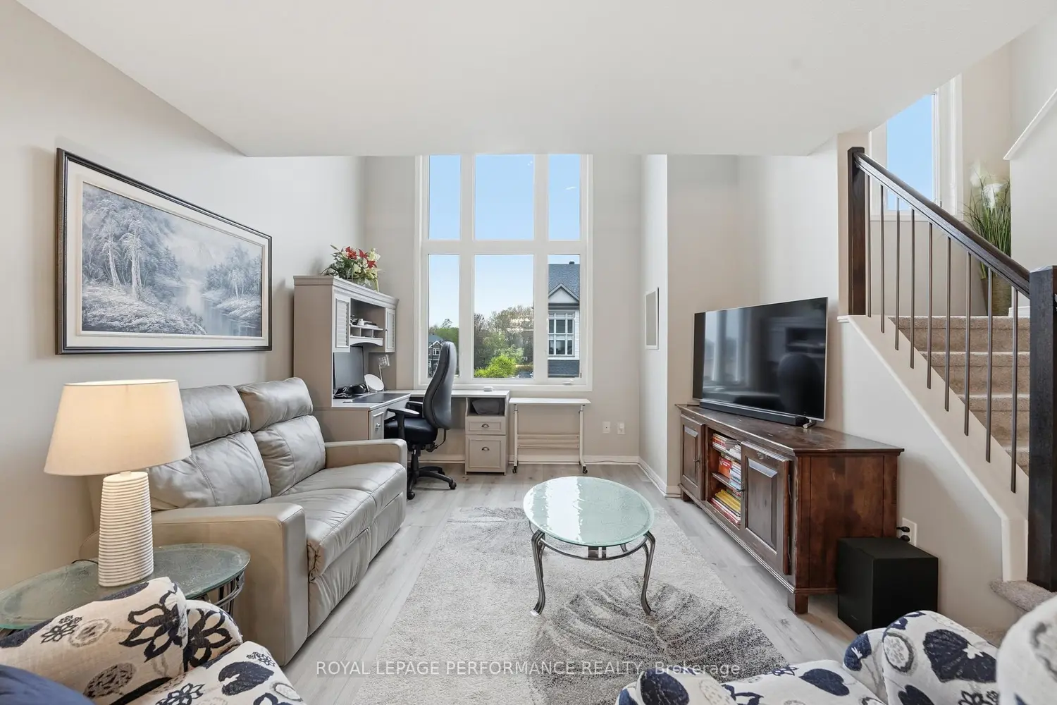 302 Galston Private photo 5