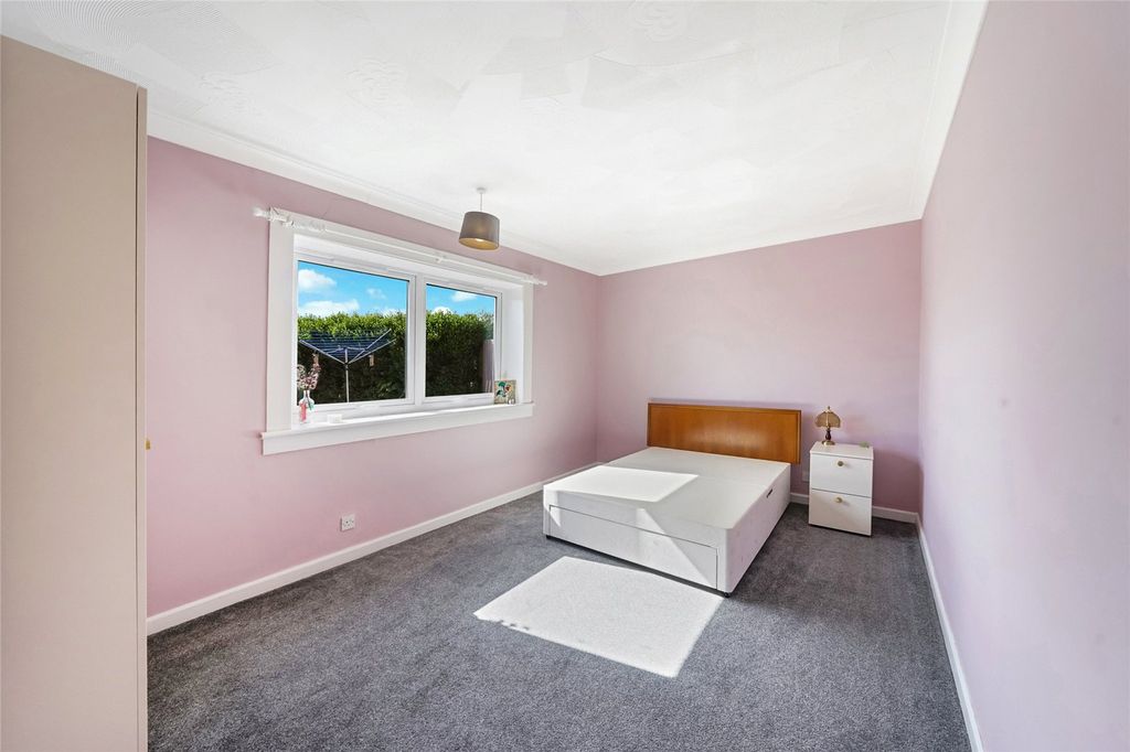 Additional image 10 of 3 bed flat for saleHareburn Road, Tillicoultry, Clackmannanshire FK13