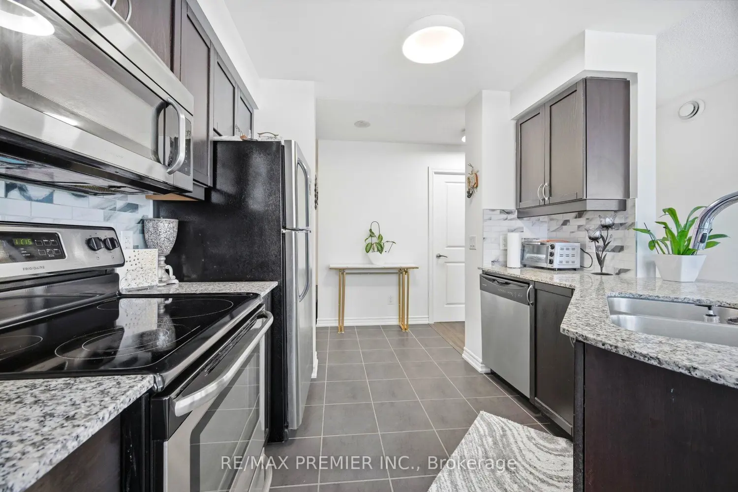 Additional image 6 of 7730 Kipling Avenue 203