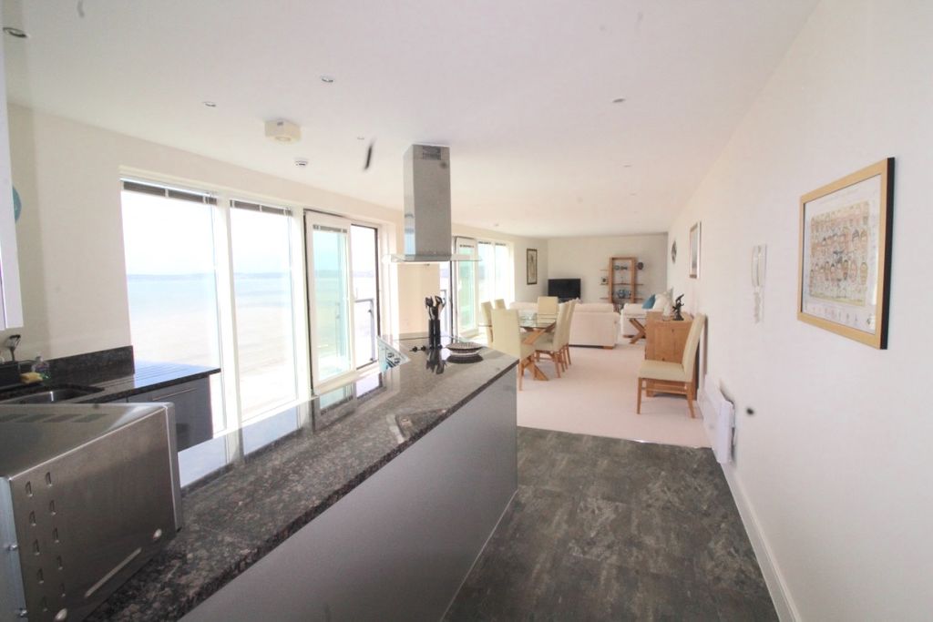 Additional image 10 of 2 bed flat to rentTrawler Road, Maritime Quarter, Swansea SA1