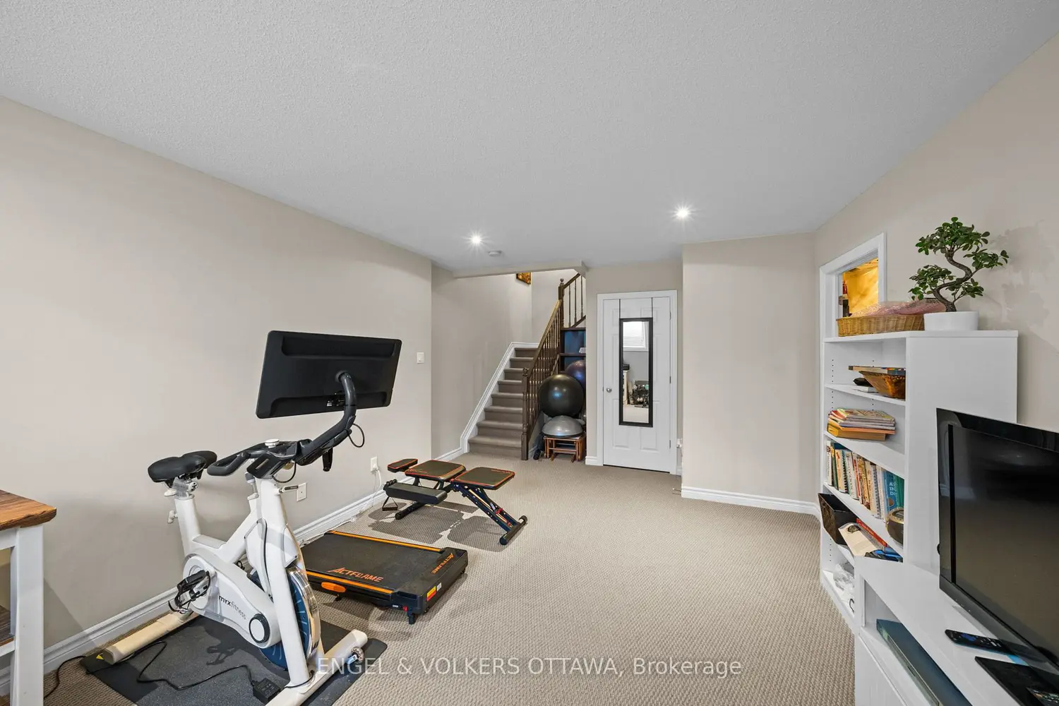 Additional image 15 of 107 Mancini Way