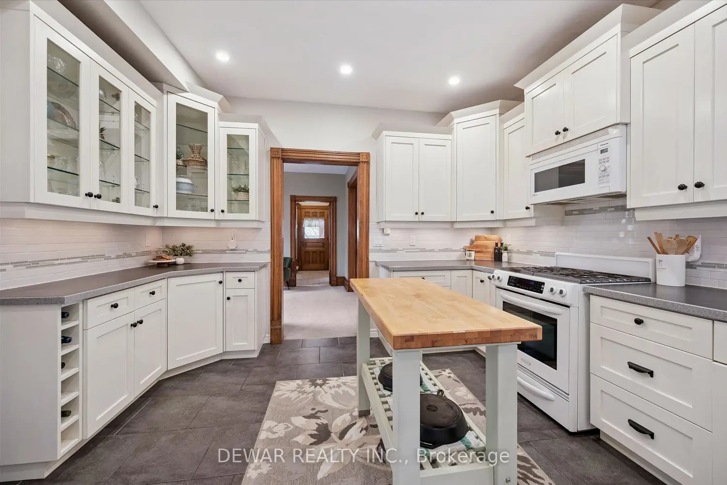 Additional image 8 of 150 Walker Street