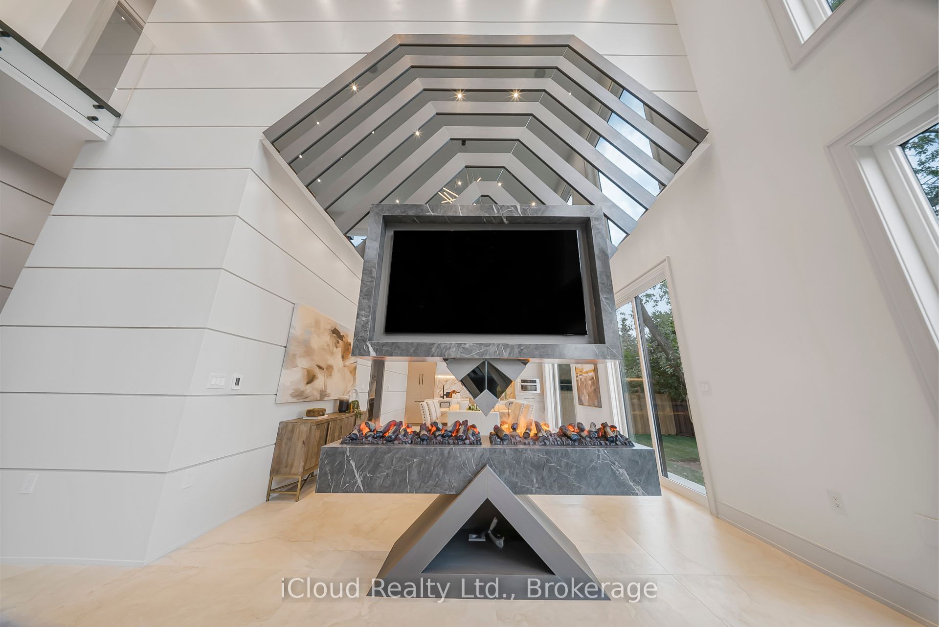 Additional image 4 of 1374 Tansley Drive, Oakville, ON, L6L 2N4