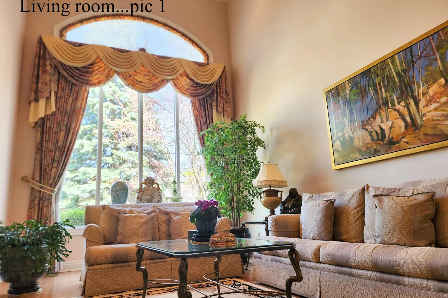 16 Lawnview Drive photo 4