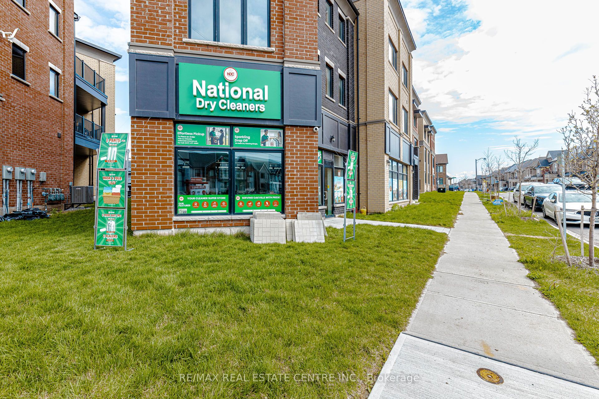 Additional image 2 of 3 Marvin Avenue, Oakville, ON, L6H 0Z6