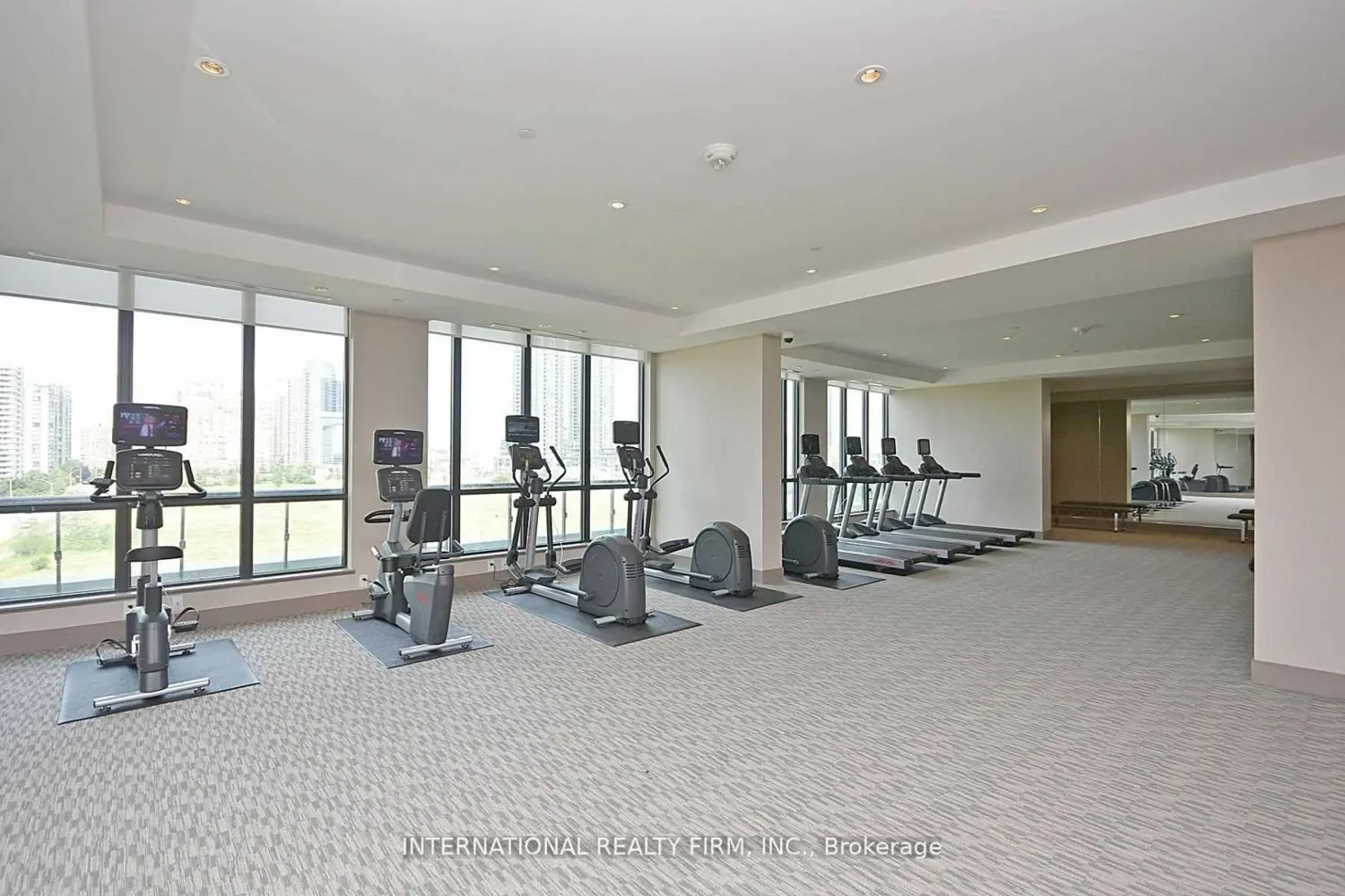 Additional image 12 of 3975 Grand Park Drive 307