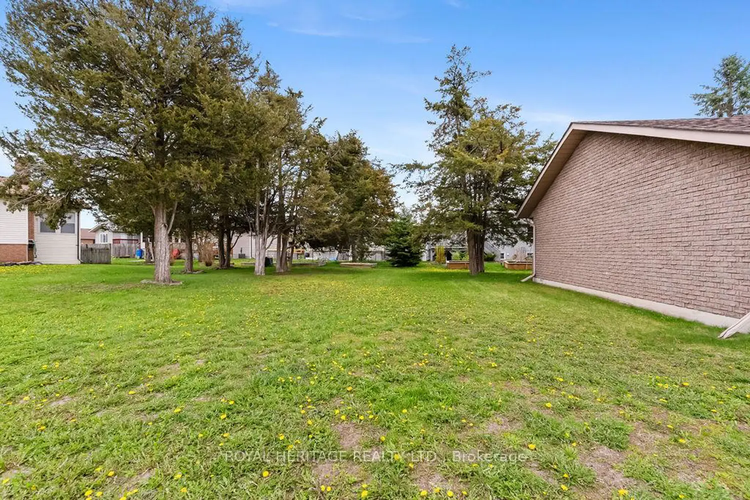 Additional image 18 of 23 Juniper Court