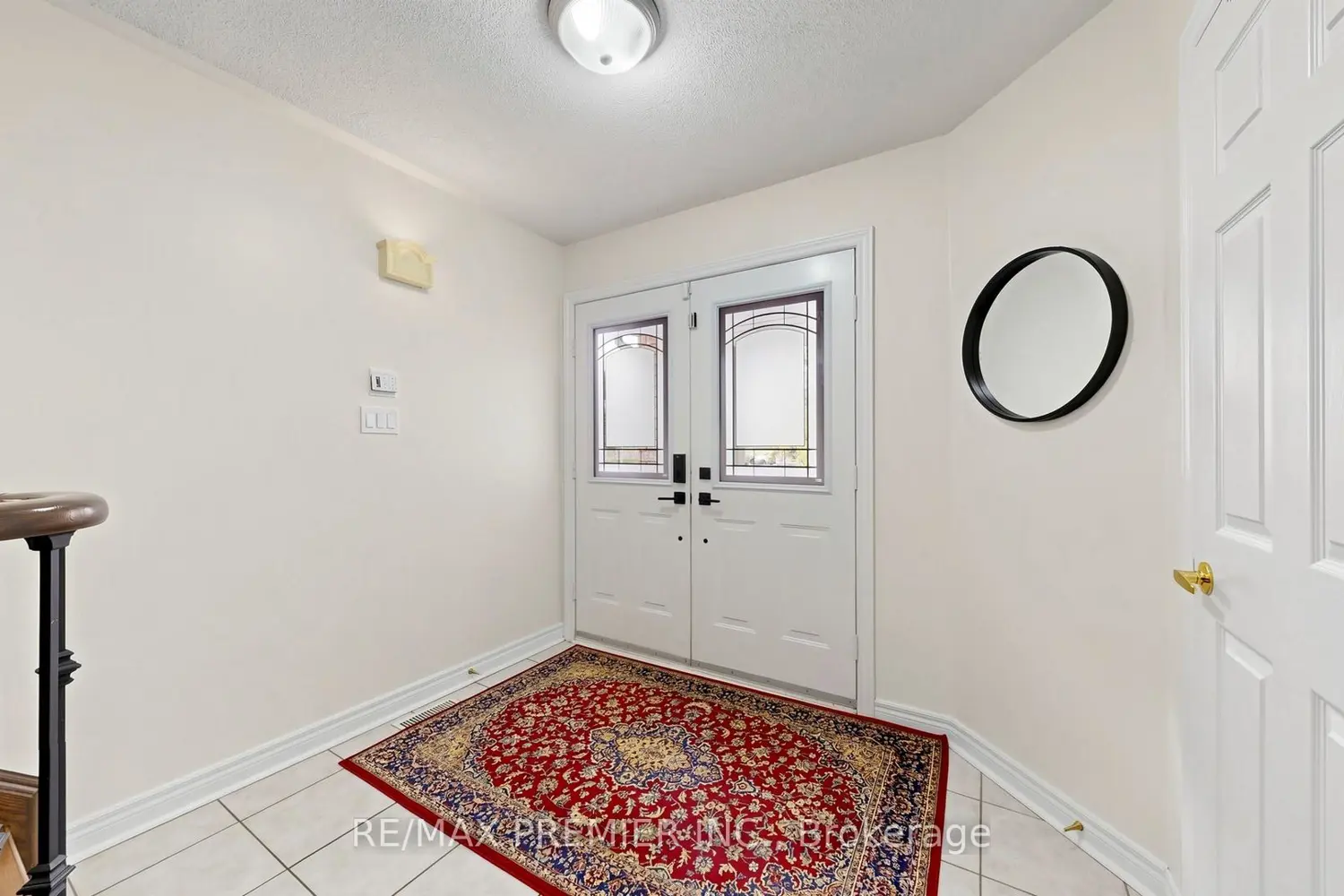 6 Terrastone Court photo 3