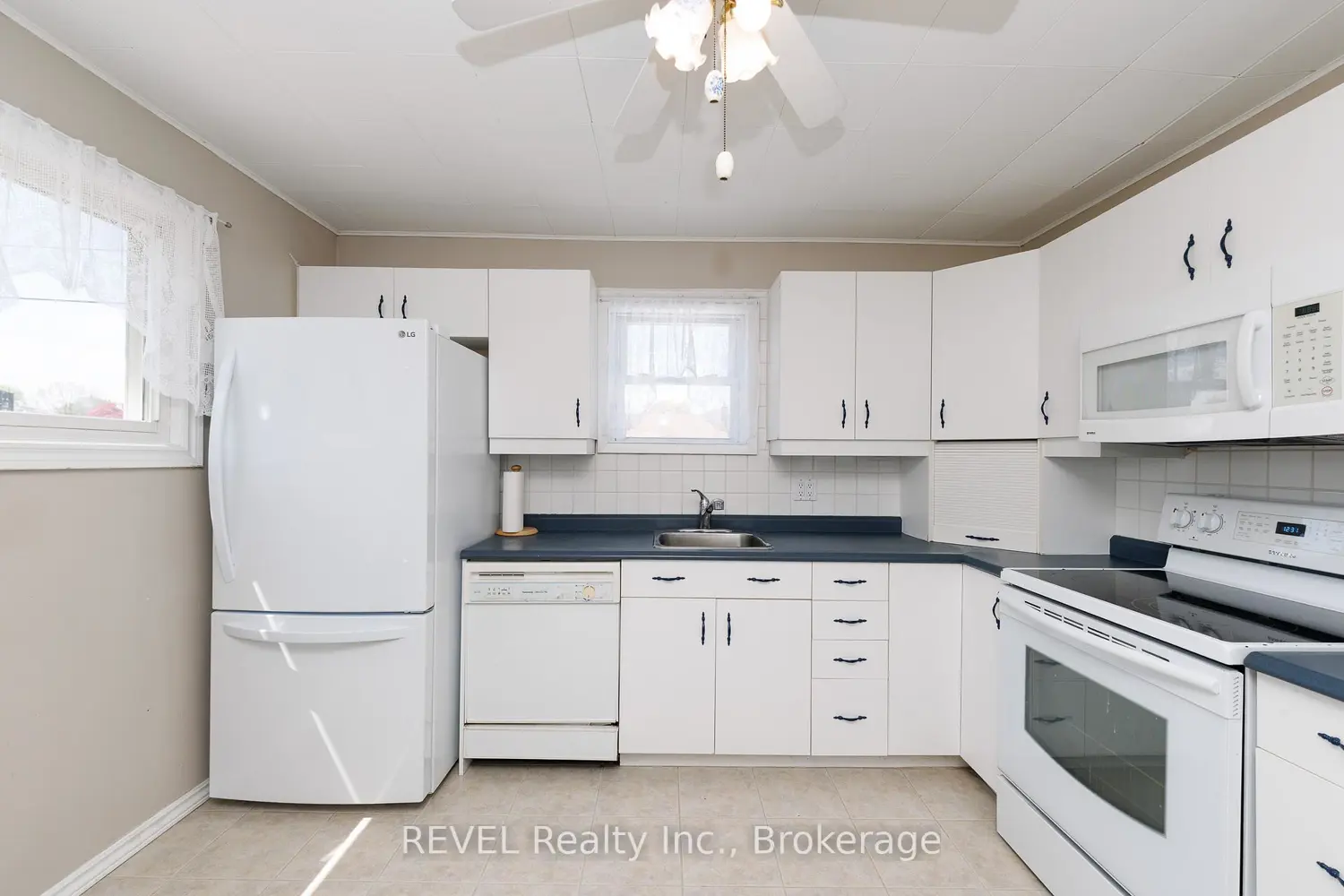 Additional image 3 of 3430 Saint George Avenue