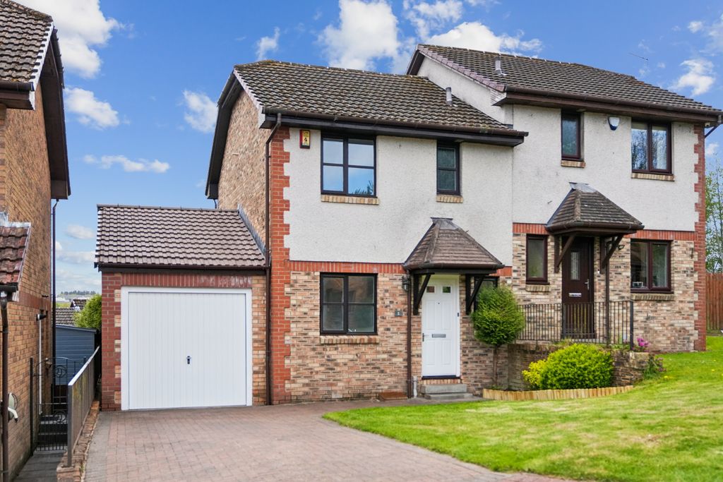 3 bed semi-detached house to rentGlendoick Place, Newton Mearns, Glasgow G77