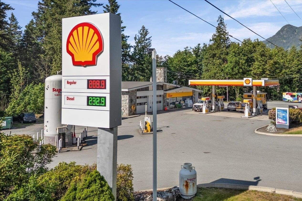 Additional image 7 of 191 Old Hope Princeton Way, Hope, BC, V0X1L4
