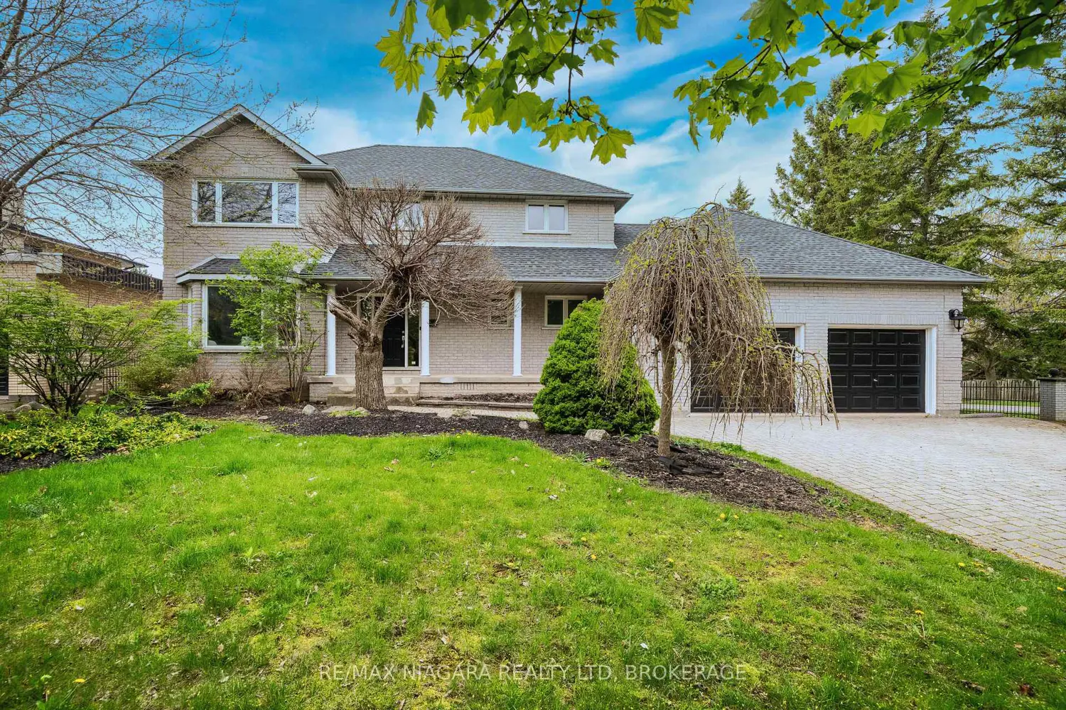 2 Mcclure Crescent