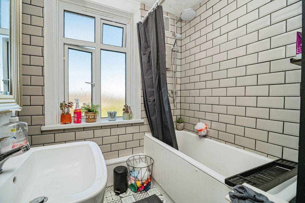 Additional image 5 of 2 bed terraced house for saleBradford Road, Weymouth DT4