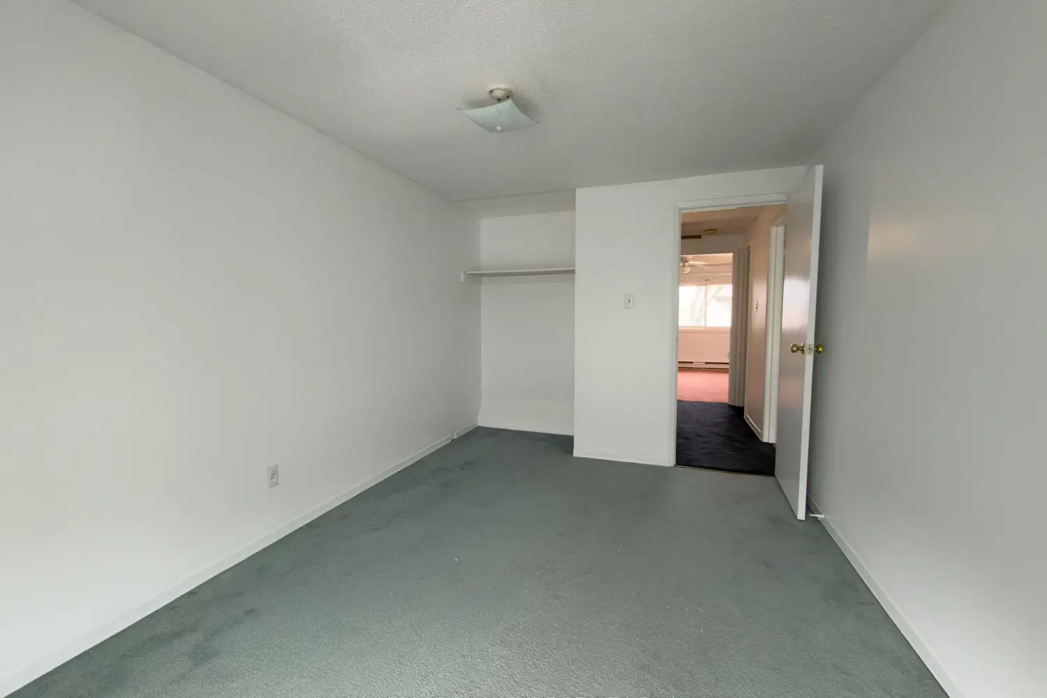Additional image 18 of 6860 Glen Erin Drive 33