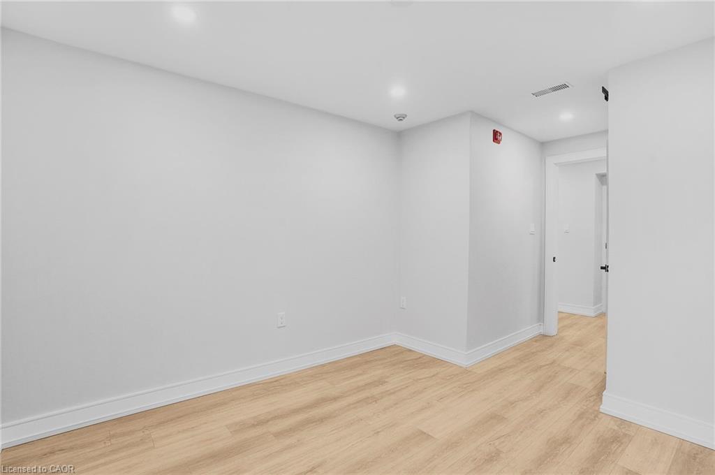 Additional image 6 of 111-579 Clare Avenue, Welland, ON, L3C 3B7