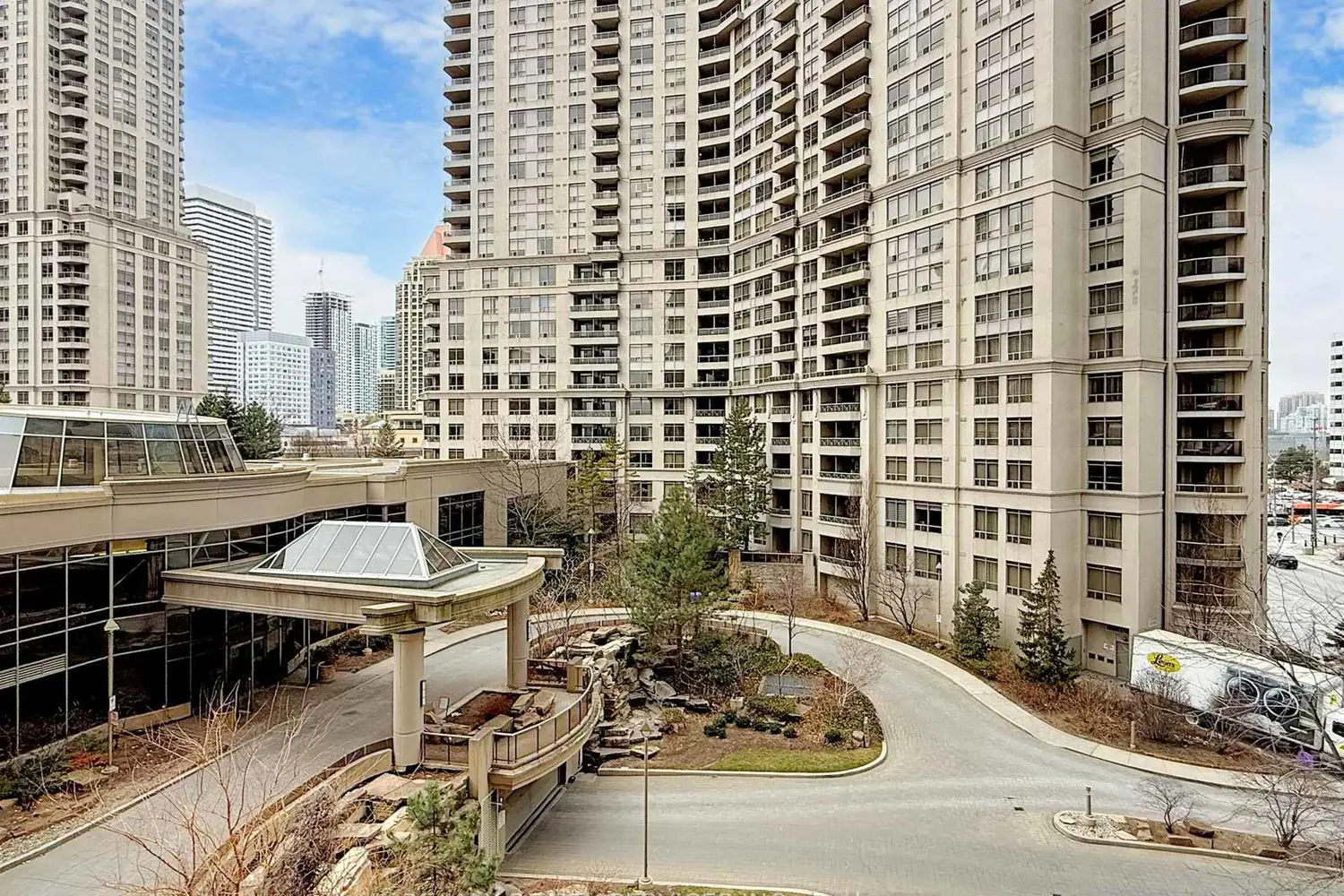 Additional image 13 of 3880 Duke Of York Boulevard 504