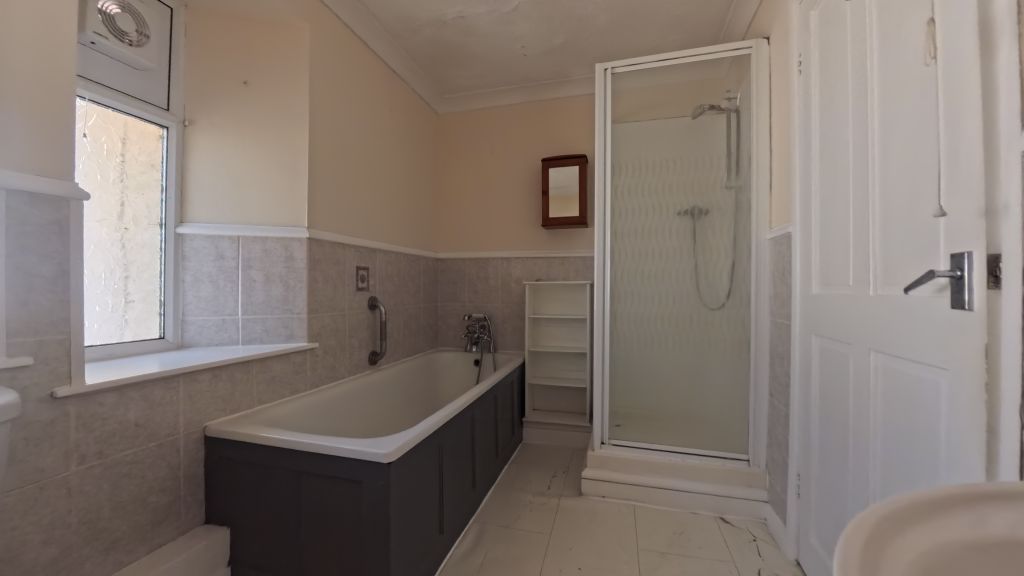 Additional image 13 of 3 bed detached bungalow to rentSndbay, Weston-Super-Mare BS22