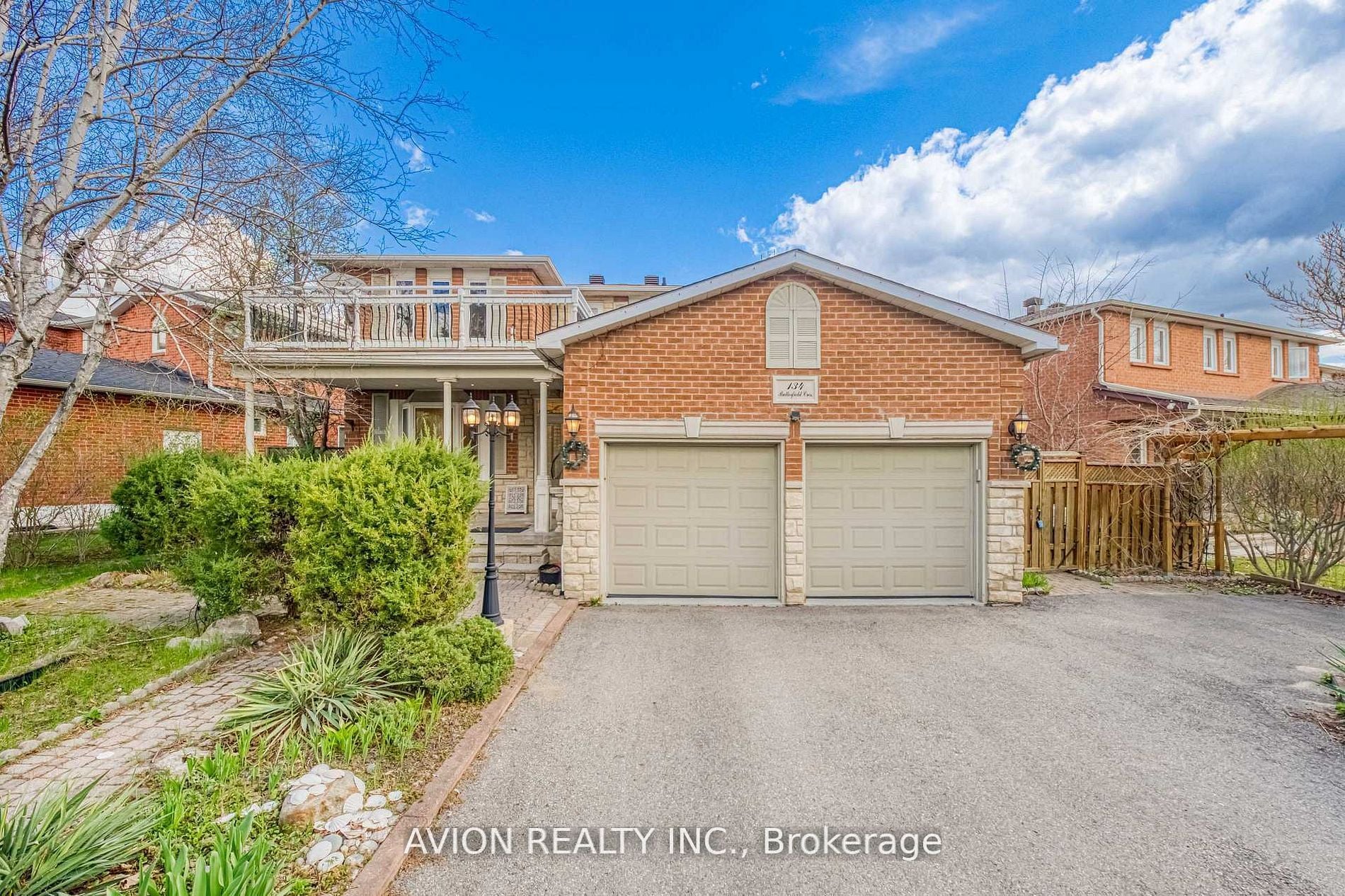 134 Butterfield Crescent, Vaughan, ON, L6A 1J4