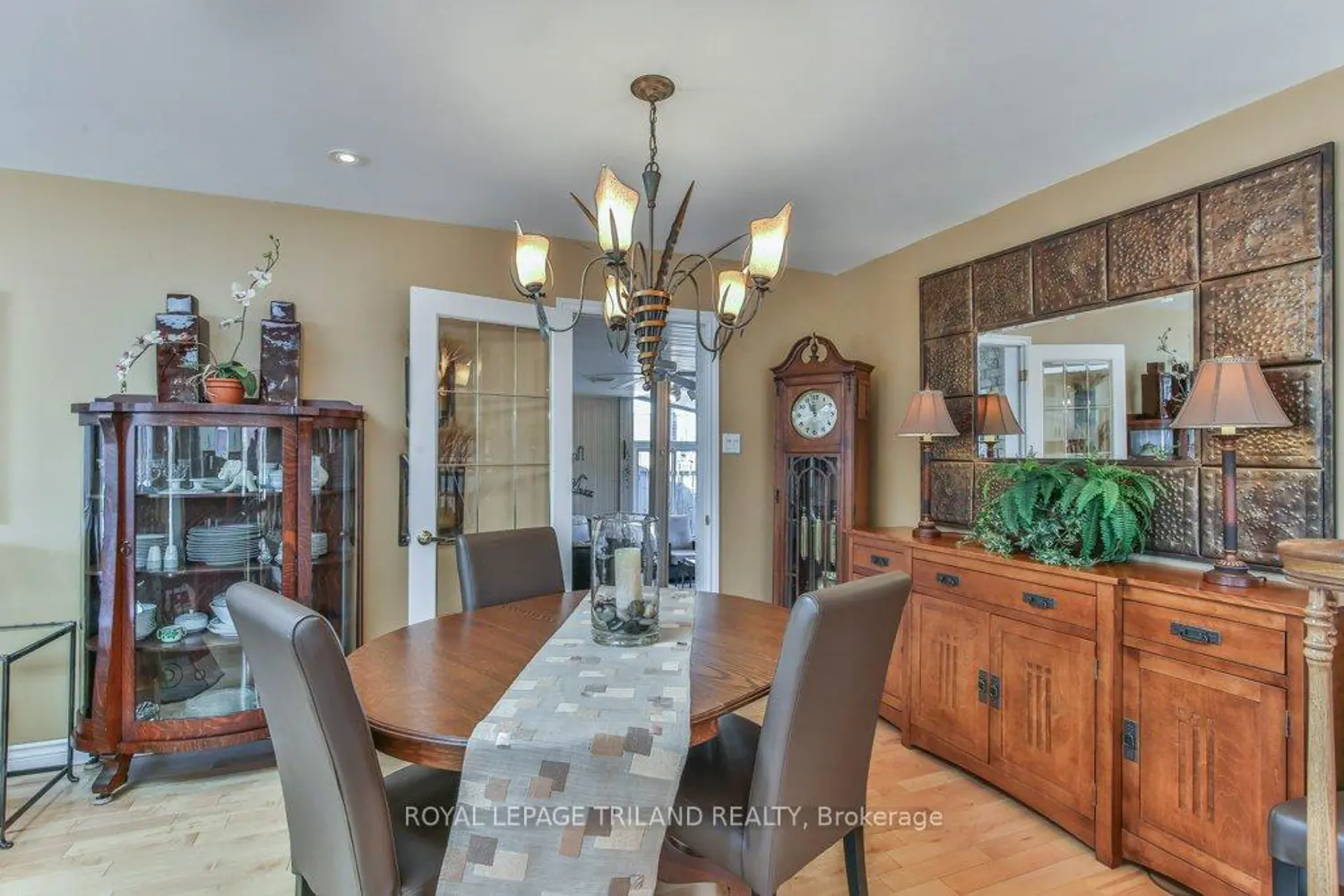 Additional image 4 of 1221 Glenora Drive