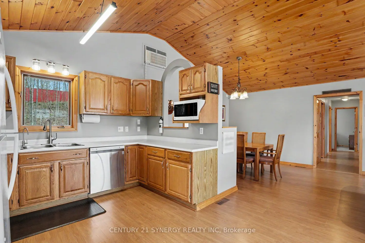 Additional image 6 of 773 Sherbrooke Drive