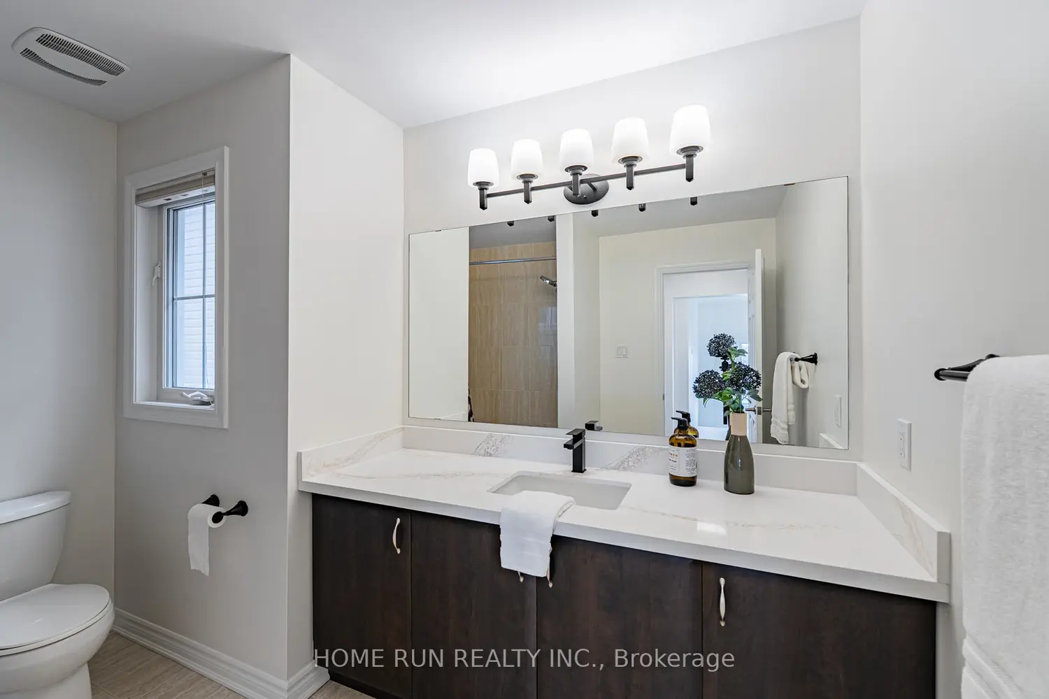 Additional image 8 of 572 Dundonald Drive