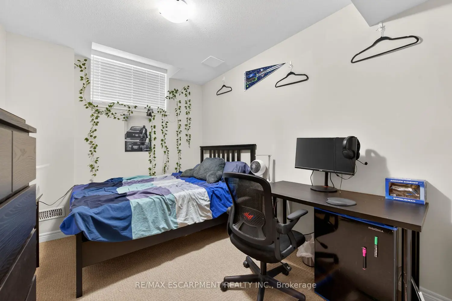 Additional image 17 of 9 Winterberry Boulevard
