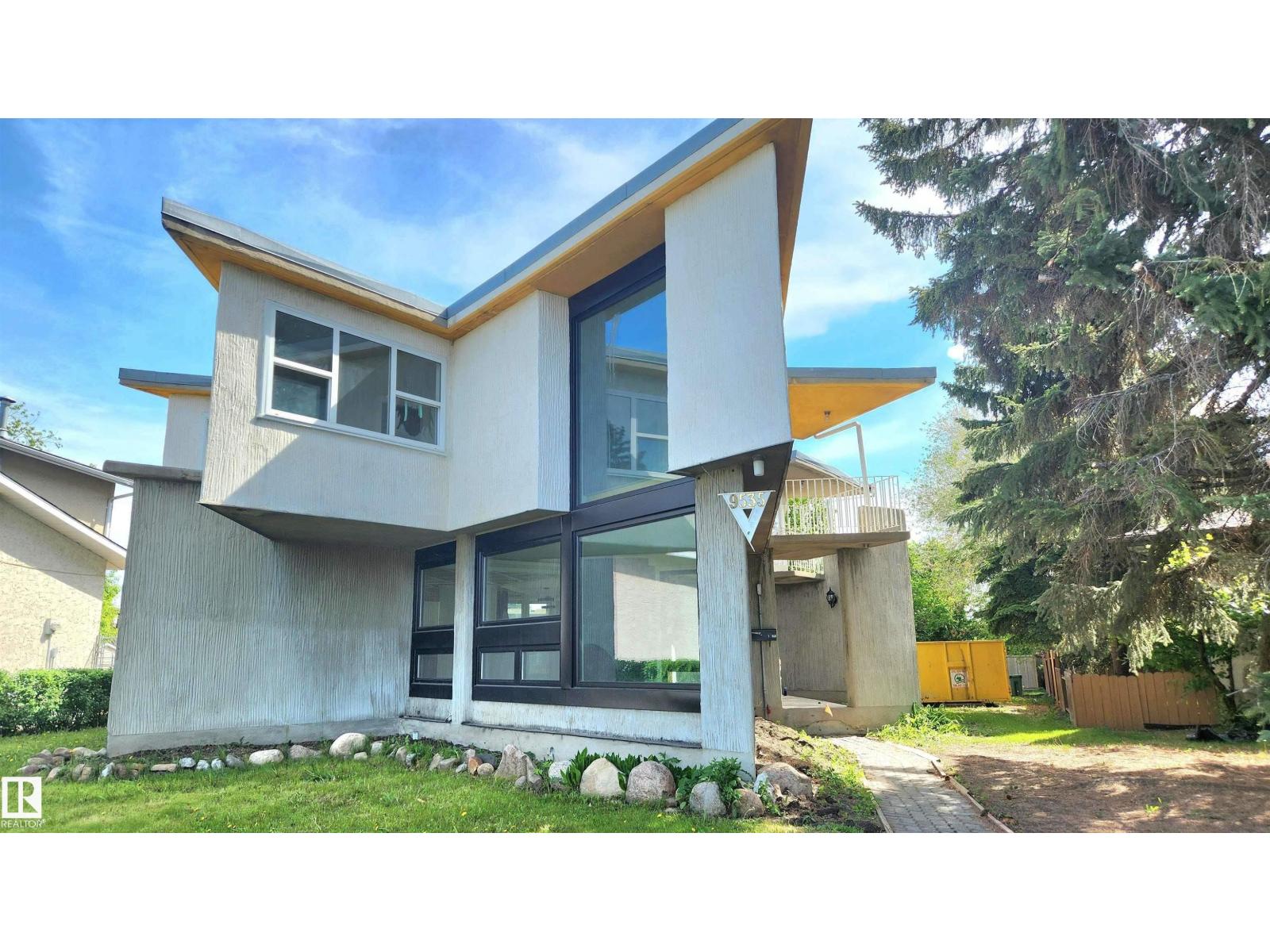 9535 147 Avenue NW, Edmonton, AB, T5E2K5