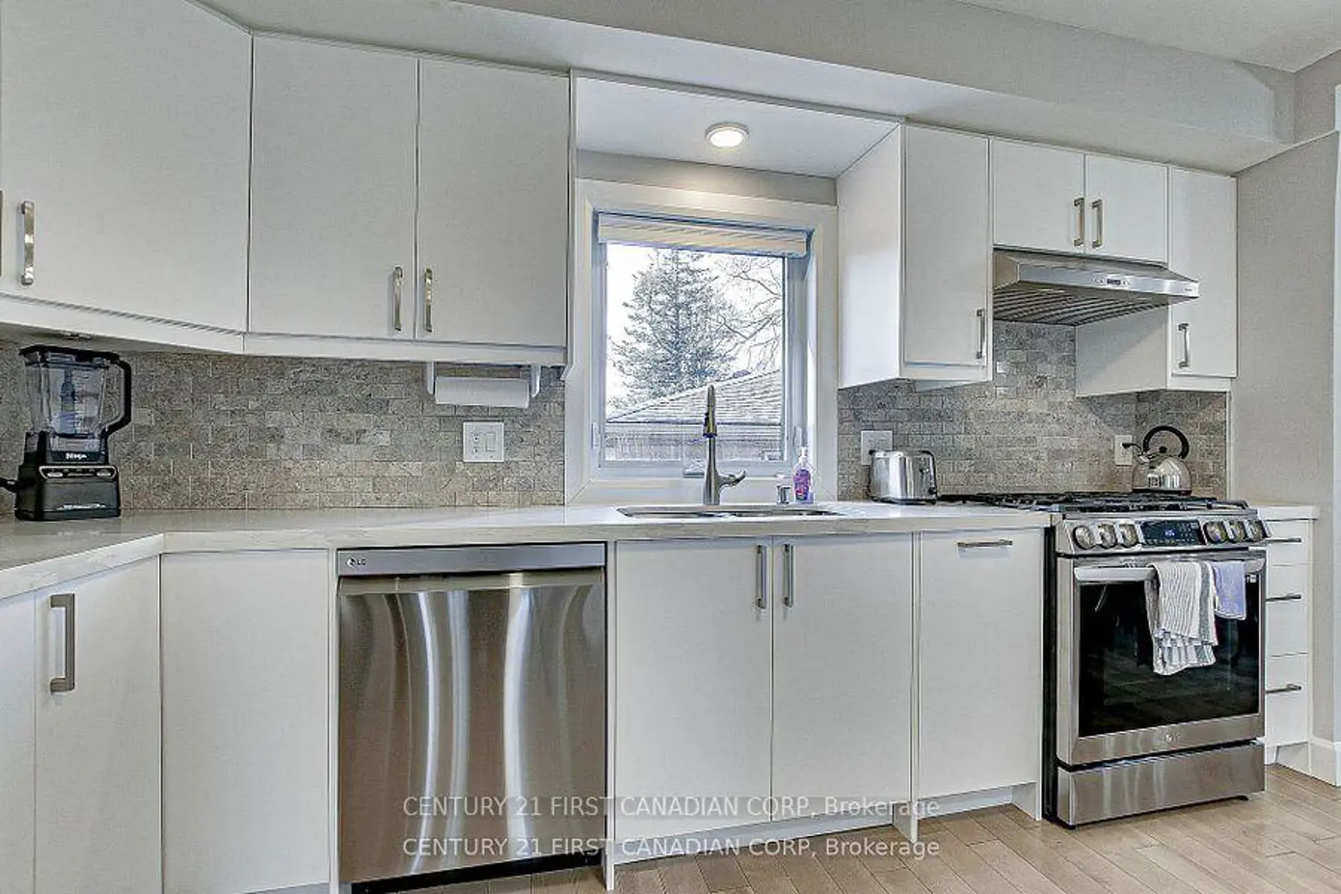 Additional image 9 of 1473 Glengarry Avenue