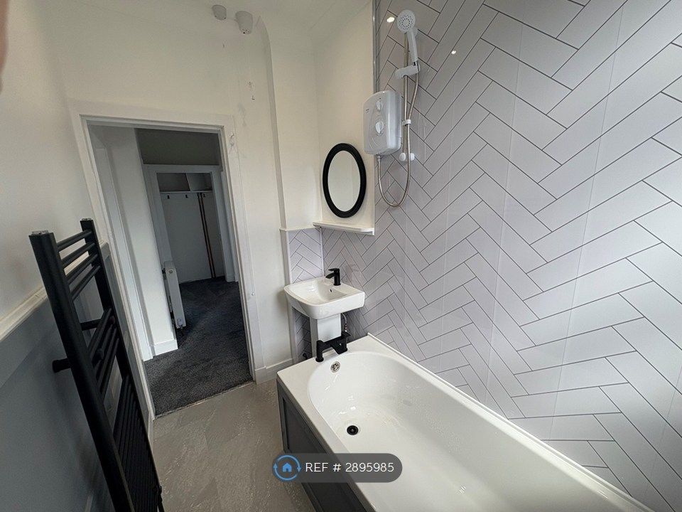 Additional image 12 of 2 bed flat to rentKelvin Street, Largs KA30