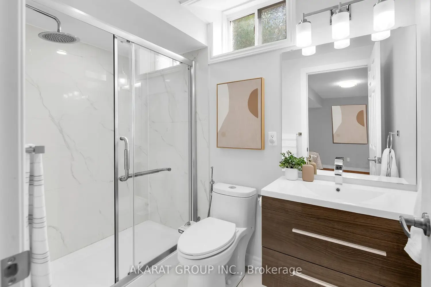 Additional image 16 of 2376 Brockberry Crescent