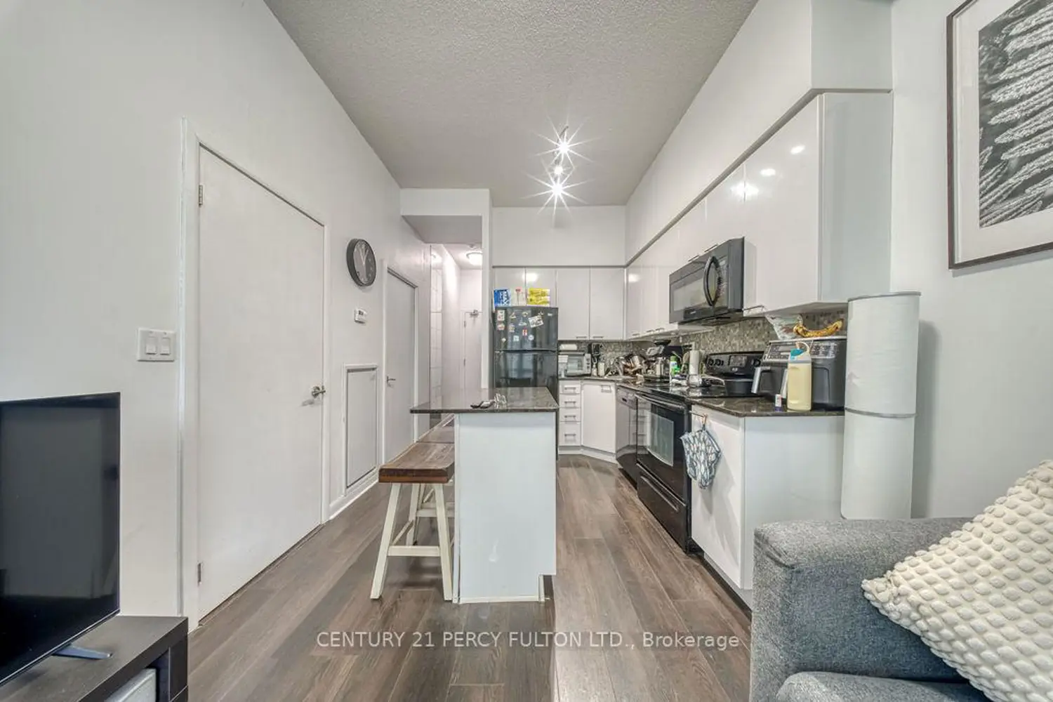 Additional image 7 of 15 Bruyeres Mews 710