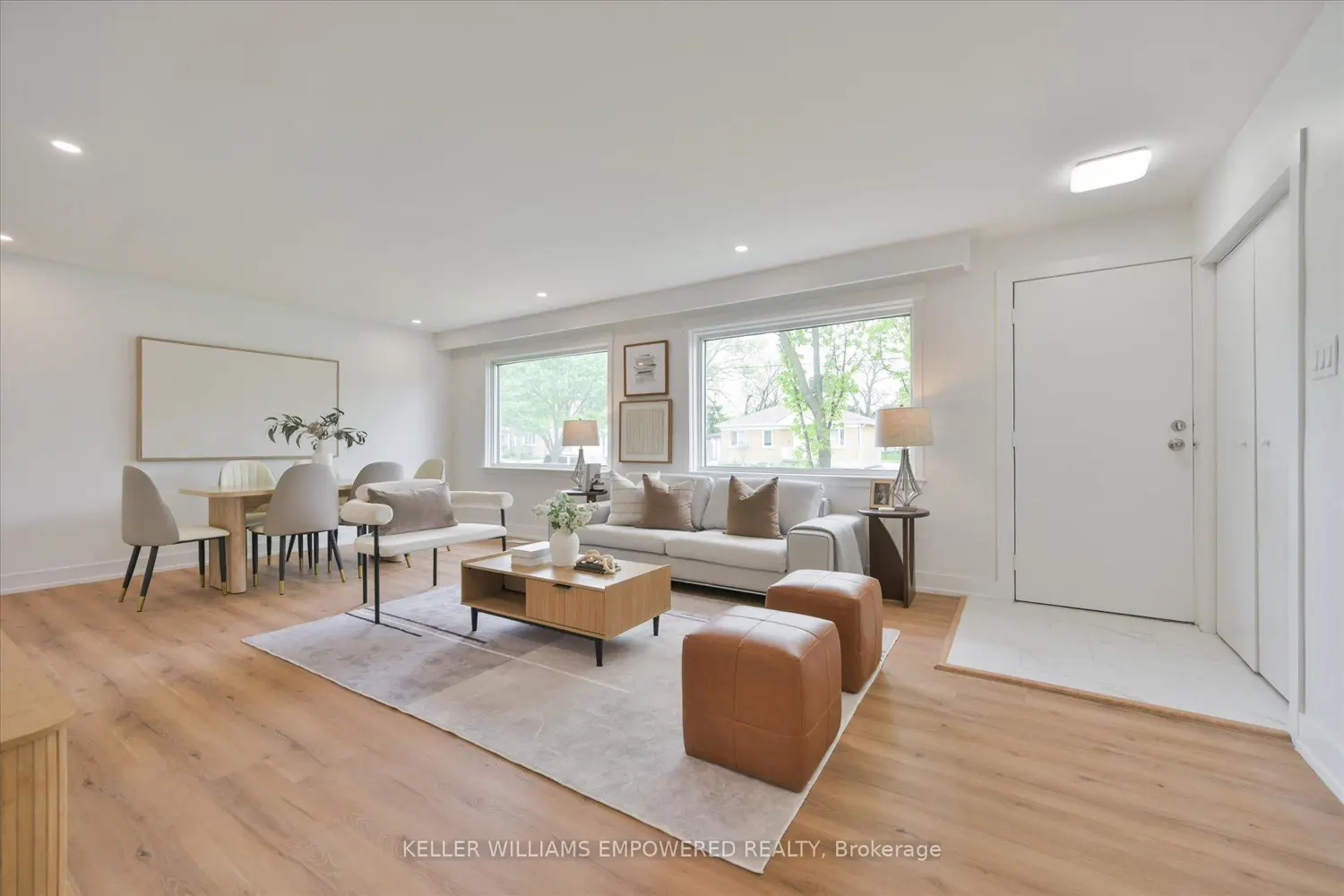 42 Deerhurst Avenue