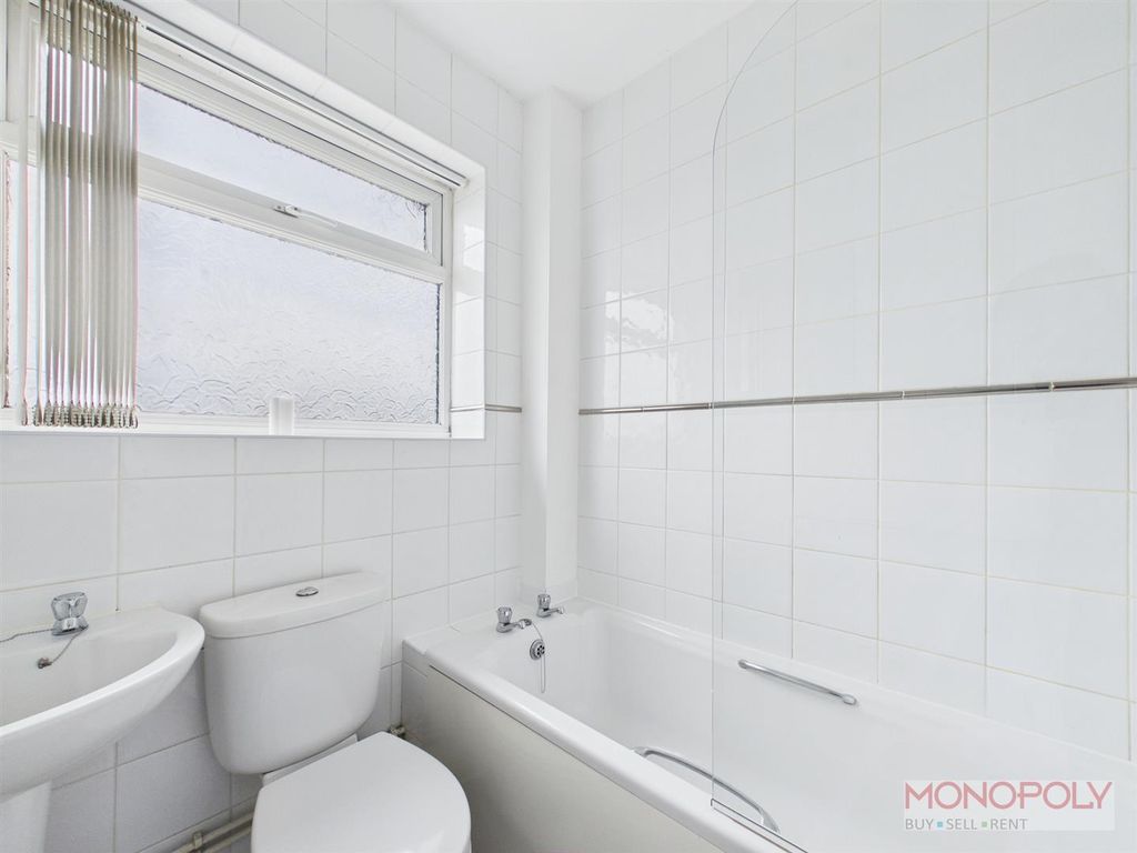 Additional image 11 of 2 bed flat to rentStabler Crescent, Wrexham LL11