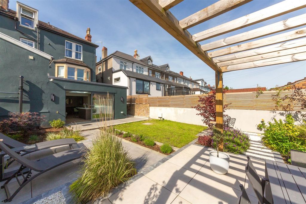Additional image 6 of 4 bed maisonette for saleLinden Road, Westbury Park, Bristol BS6