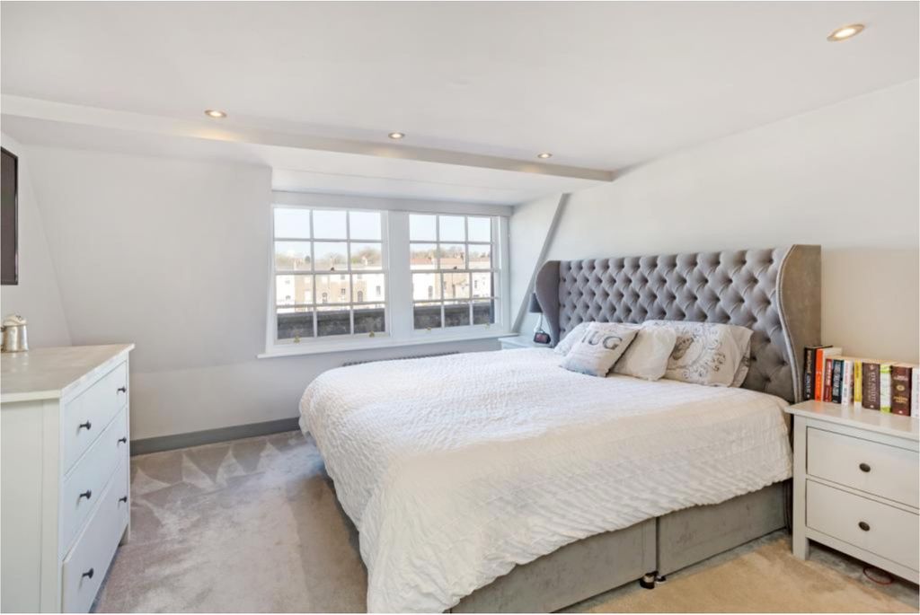 Additional image 10 of 3 bed flat for saleRoyal York Crescent, Clifton, Bristol BS8