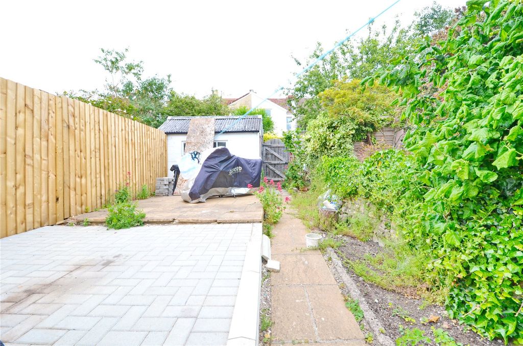 Additional image 14 of 6 bed terraced house to rentMaxse Road, Knowle, Bristol, Bristol BS4
