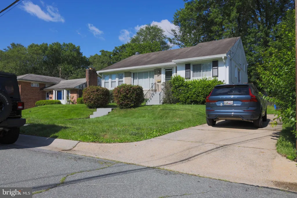 Additional image 3 of 9200 Chanute Drive, Bethesda, MD 20814