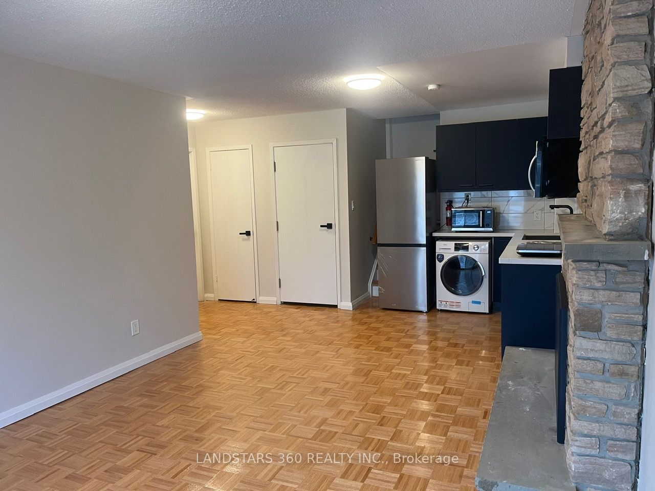 Additional image 5 of ground-118 Silas Hill Drive, Toronto, ON, M2J 2X9
