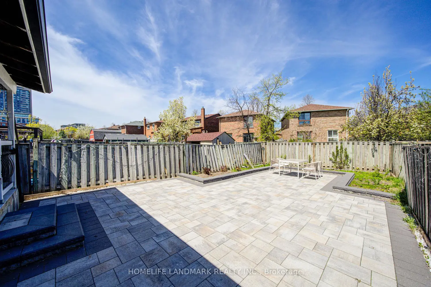 Additional image 9 of 44 Duxford Crescent
