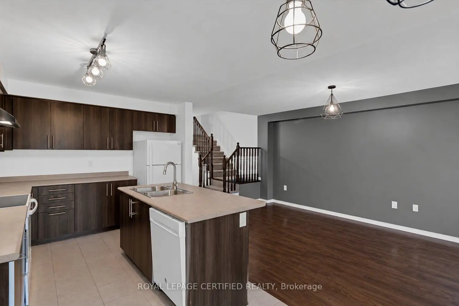 Additional image 15 of 28 Cole Crescent