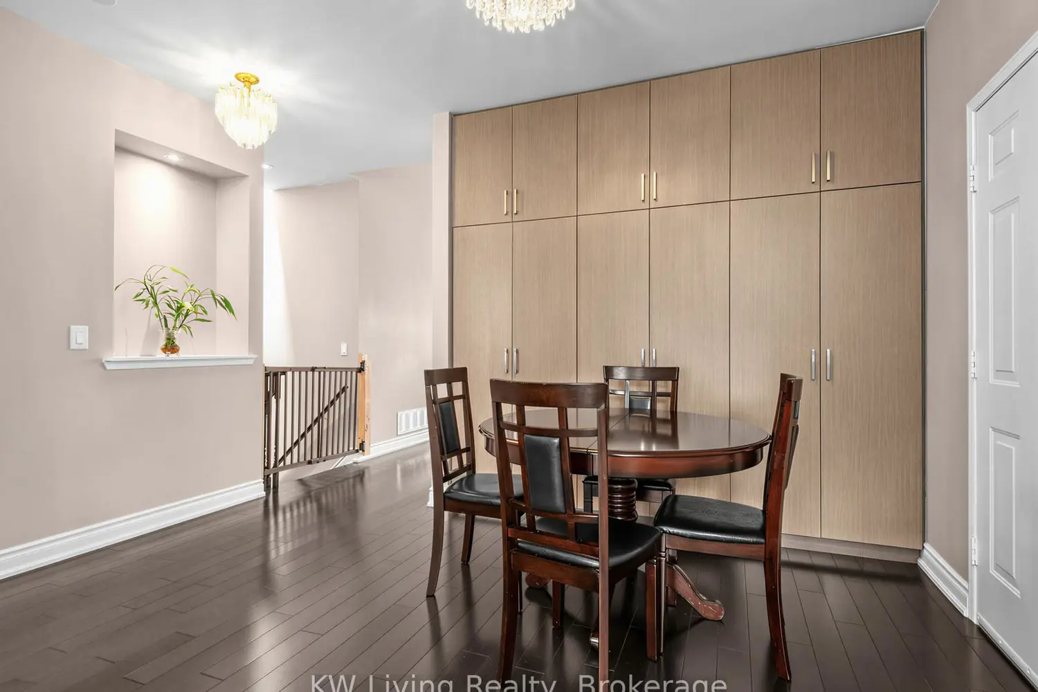 Additional image 5 of 21 Cliveden Place